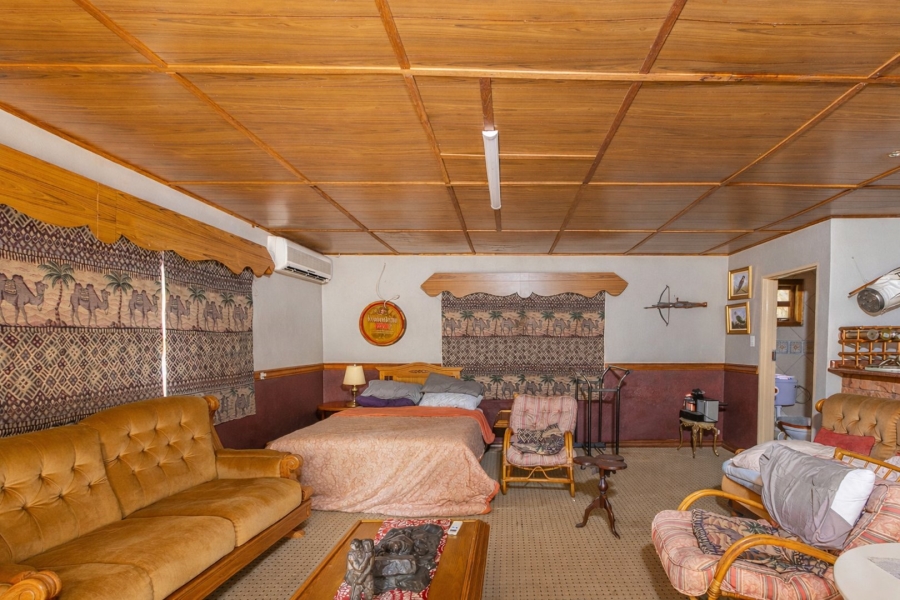 Commercial Property for Sale in Zandfontein A H North West